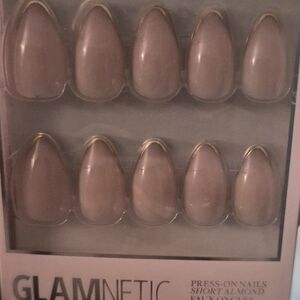 Glamnetic Press-On Nails- Gold Standard